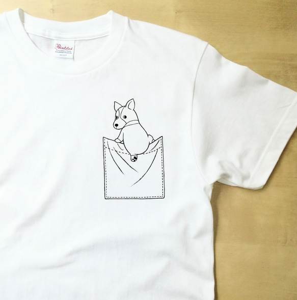 ポケコーギー　手描きＴシャツ【受注制作】【男女兼用】 1枚目の画像