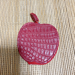 りんご　コインケース　クロコダイル　レッド 2枚目の画像