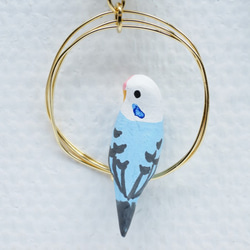 環騎虎皮鸚鵡（淺藍色）耳環，配以純棉珍珠耳環 第8張的照片