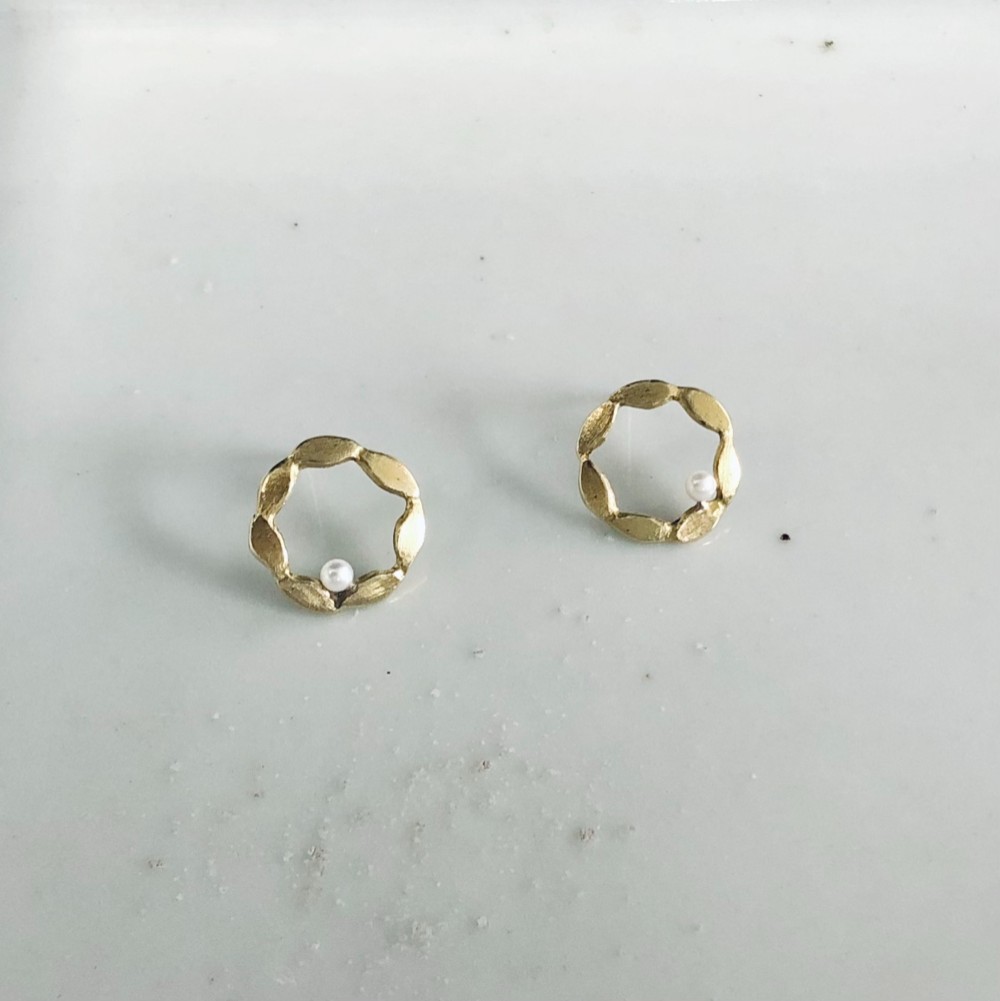 真鍮アクセサリー「葉っぱの輪 ピアス」