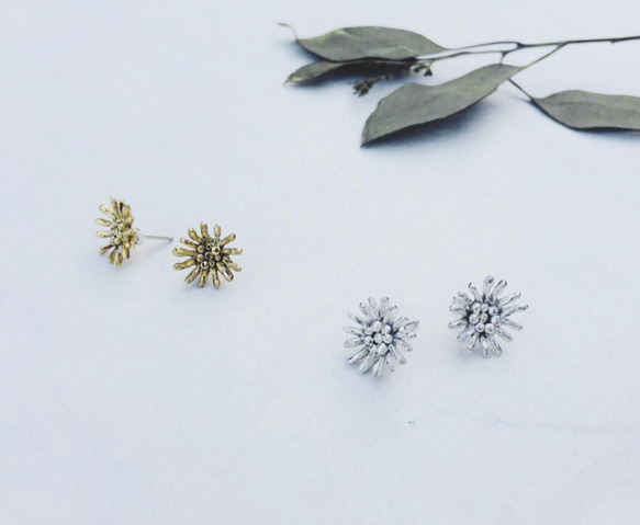 シルバーアクセサリー お花ピアス -Silver 5枚目の画像